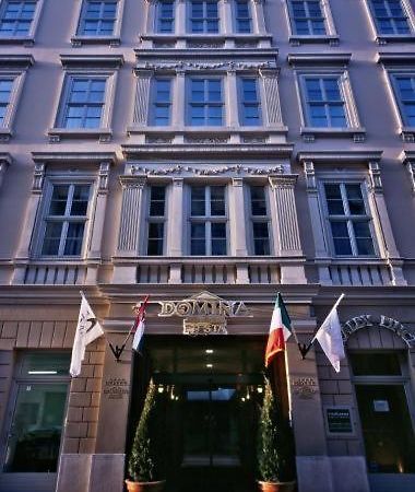 Domina Inn Fiesta - Budapest Luaran gambar