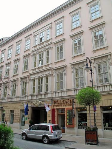 Domina Inn Fiesta - Budapest Luaran gambar